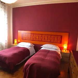Bed & Breakfast Viamilano25, Mirandola