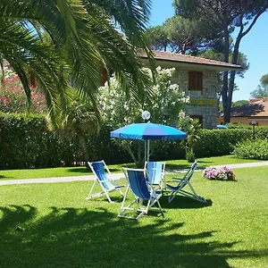 https://albergo-punta-ala.it-tuscanyhotel.com