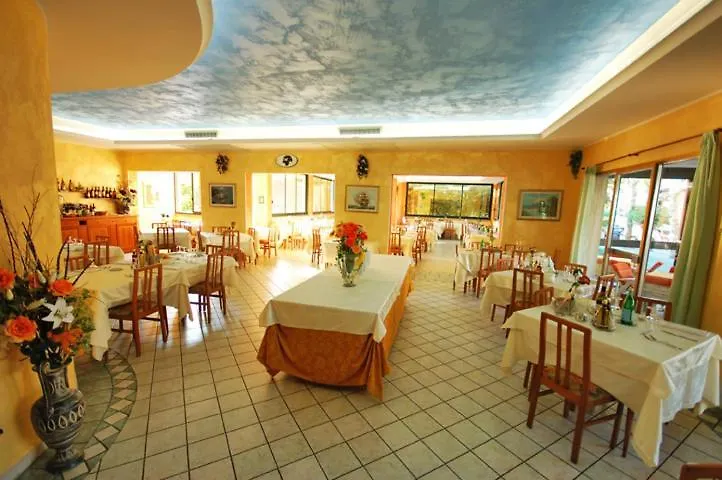 Hotel Silvaion Villamarina