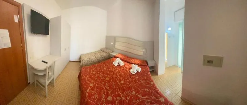 Hotel Silvaion Villamarina 2*,
